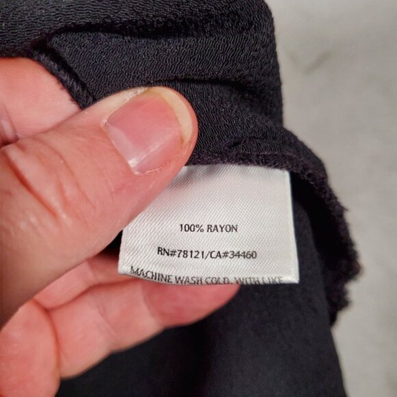 EILEEN FISHER Blouse Womens 2X Black Button V Neck Lagenlook Capsule Minimal - Picture 6 of 7